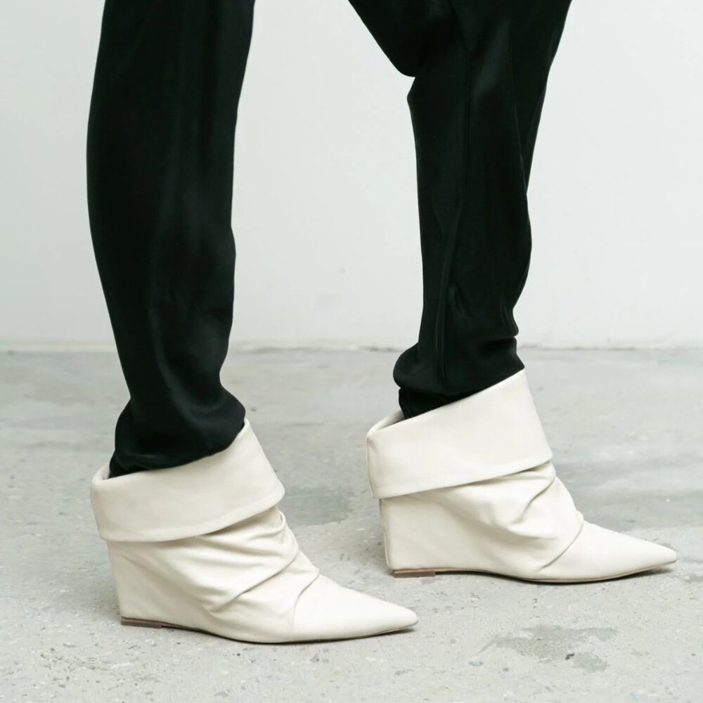 Nicholas K Jude Mule,  lambskin leather, size W39, beige- RARE, sold out online! - Picture 3 of 16
